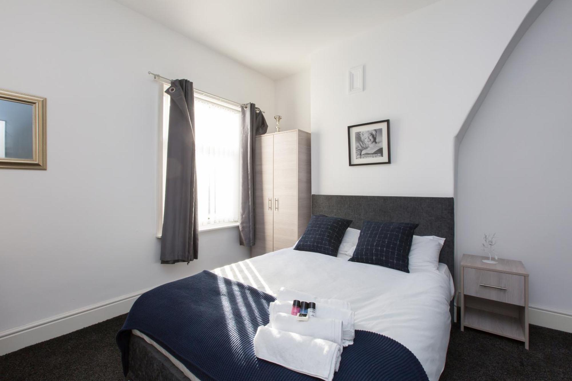 Townhouse @ Corporation Street Stoke Bed and Breakfast Δωμάτιο φωτογραφία