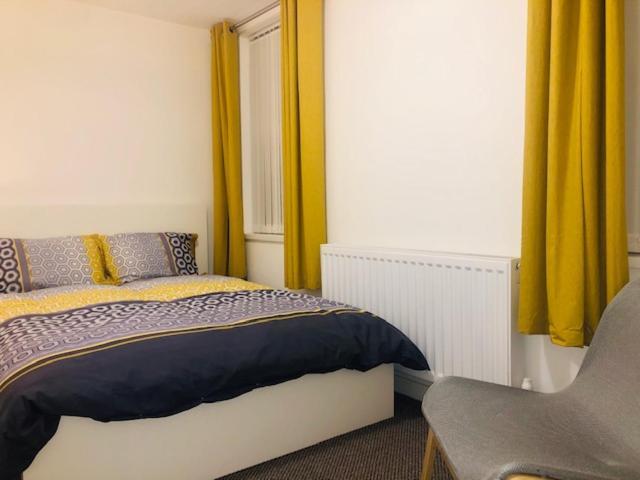 Townhouse @ Corporation Street Stoke Bed and Breakfast Εξωτερικό φωτογραφία